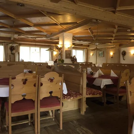 Traube Hotel Sankt Gallenkirch
